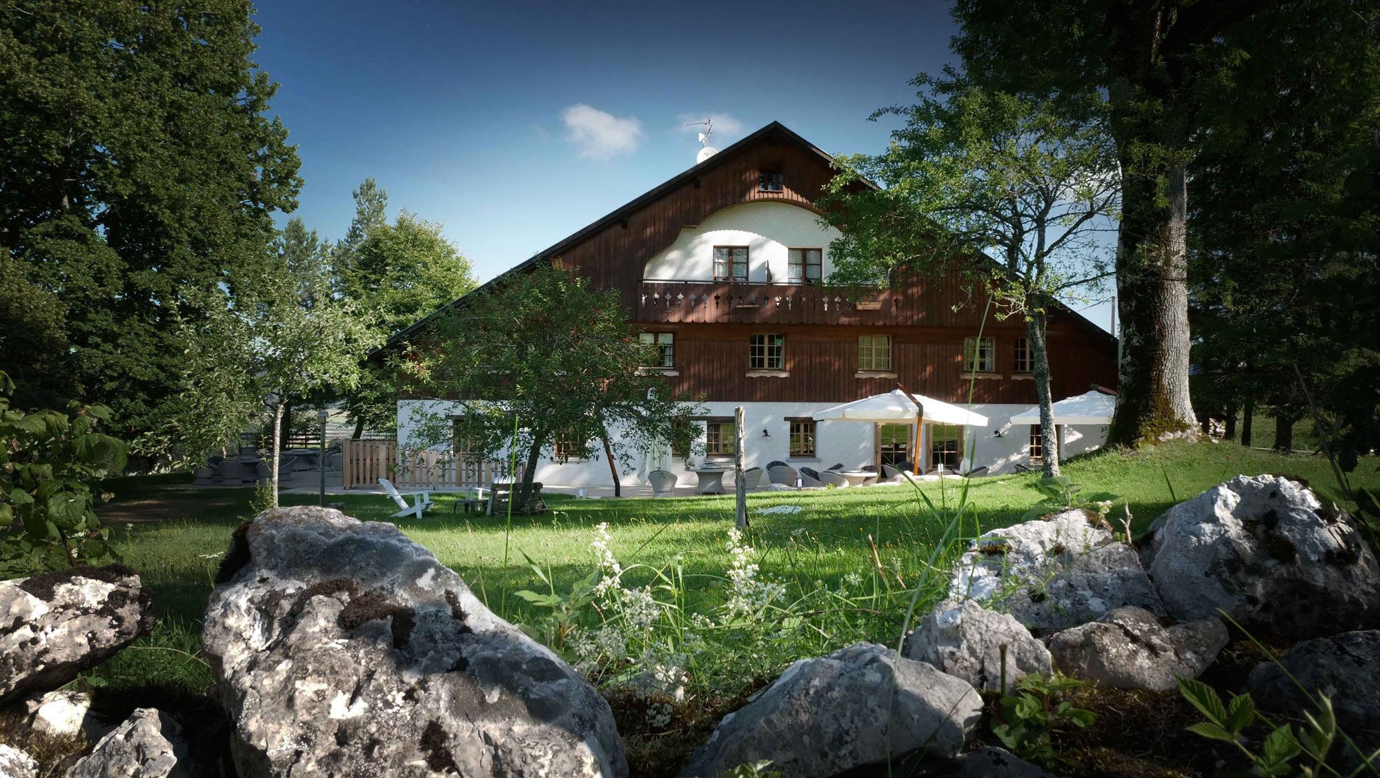 Hôtel Restaurant Le Tillau